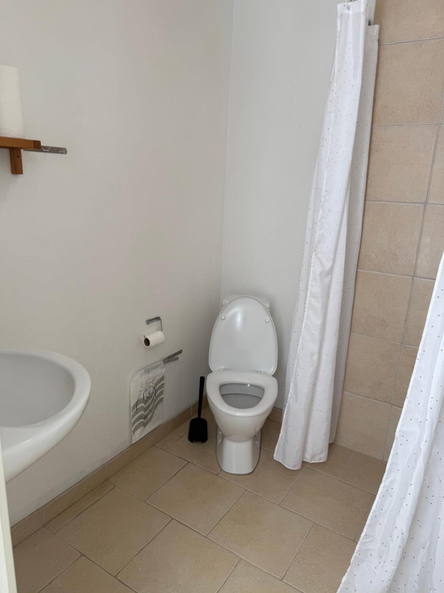 Hune Hotel 2*